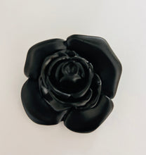 Load image into Gallery viewer, BRIAR ROSE BROOCH
