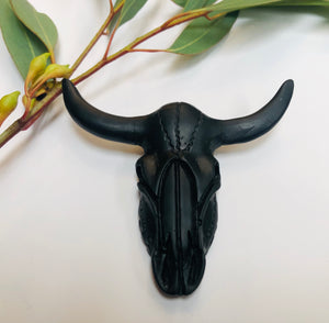 Longhorn brooch